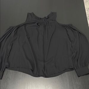 Women's shoulder open Black Top